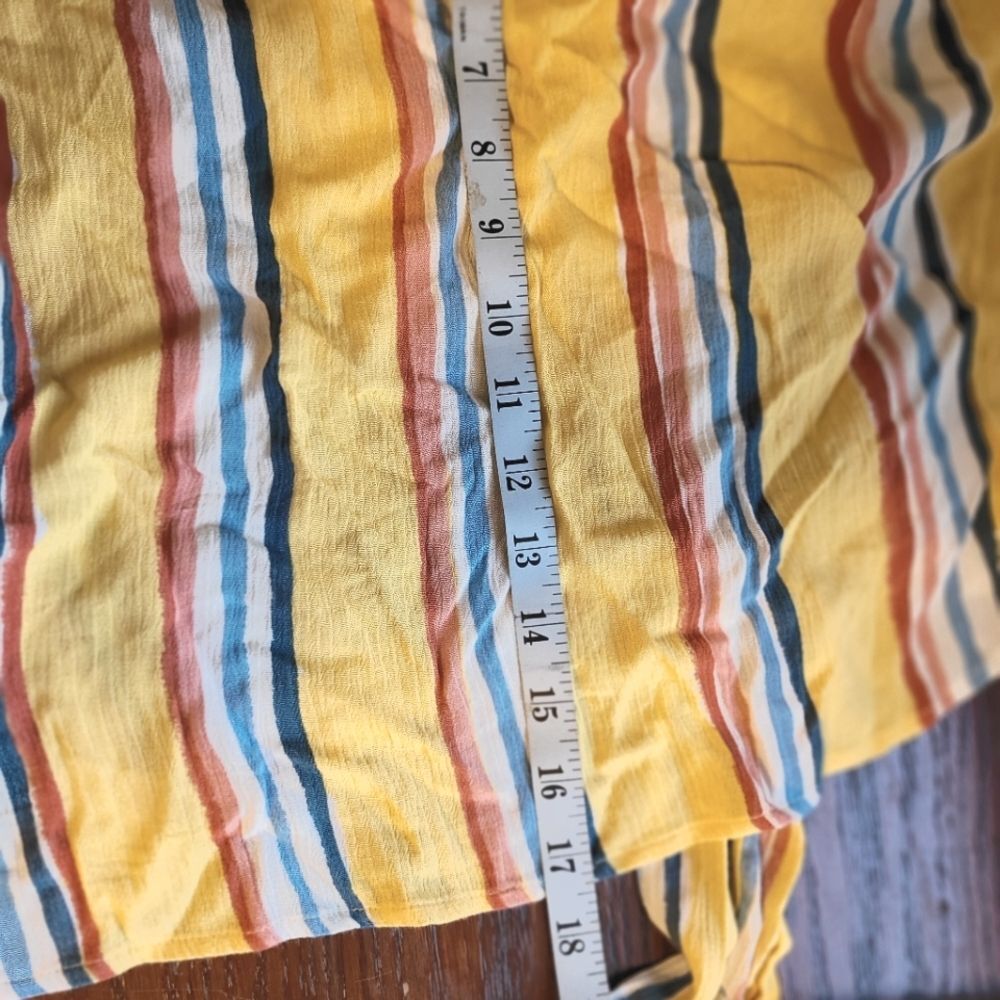 Peach Love California Striped Rayon Tie-Front Blouse - Made in USA - Size Medium - Picture 6 of 6